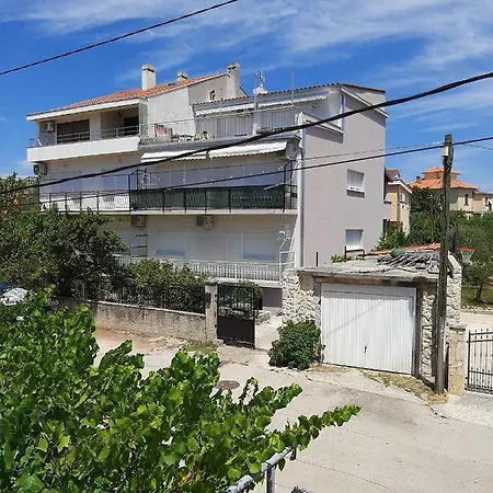 Appartement Davor Zadar