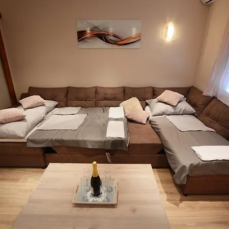 Davor Apartment Zadar